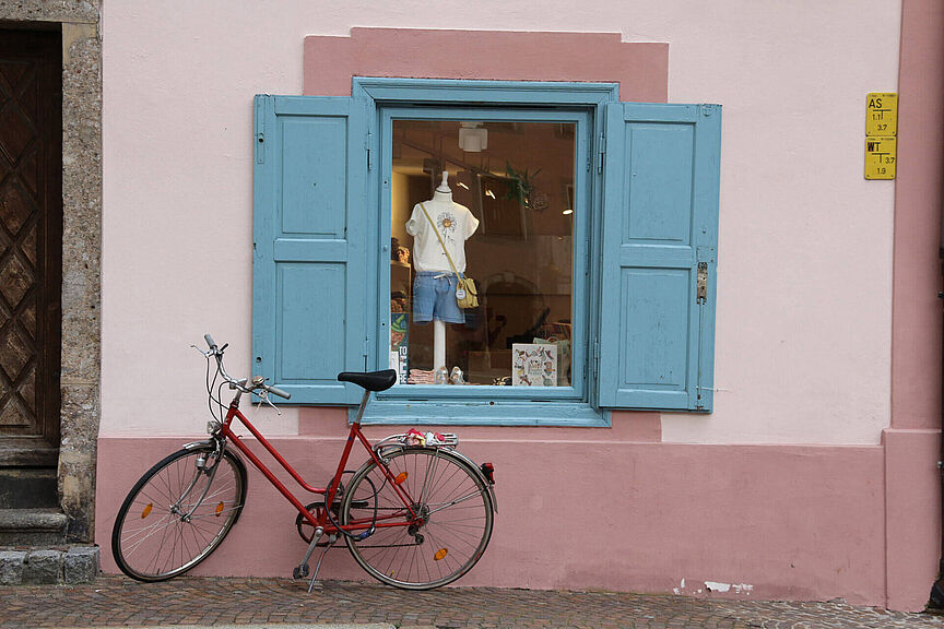 Rolle des Fahrrads auf dem Land nicht unterschätzen. Rolle des Fahrrads auf dem Land nicht unterschätzen.